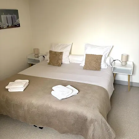 Nid Douillet - En - Climatise Apartamento *